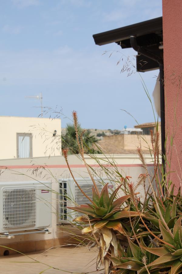 Locanda Lighea Rooms San Vito Lo Capo Bagian luar foto